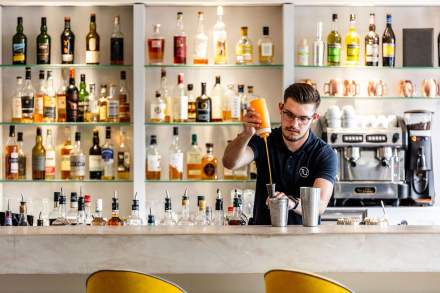 Grand Hôtel & Spa Uriage · Le Bar Lounge · Hôtel 4 étoiles Grenoble, Isère