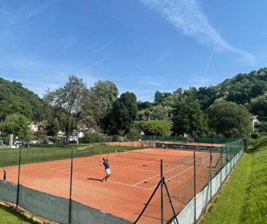 tennis d'uriage